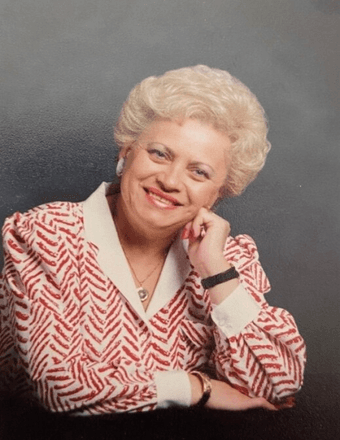 Elizabeth Mary Debreczeni – Schevelik Obituary